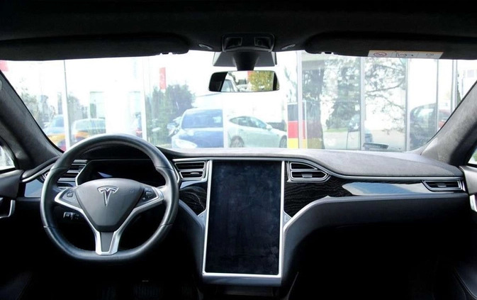 Tesla Model S cena 167900 przebieg: 181000, rok produkcji 2017 z Witkowo małe 172